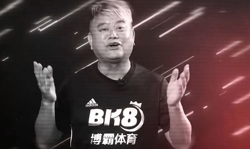 Trần Bách Tường đam mê bóng đá đặc biệt đội Hà Lan