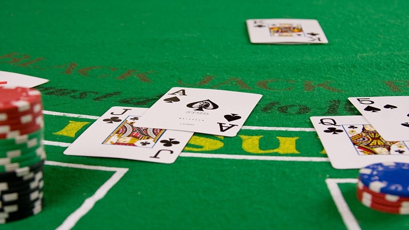 Tiến lên là game bài được tham gia bởi số lượng lớn cược thủ